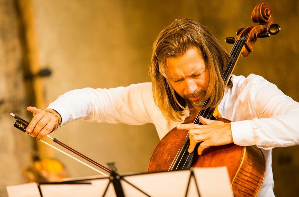 LSO – Welcome to our new Principal Cello: David Cohen